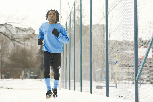 ATHLETE EN PLEIN FOOTING DEHORS